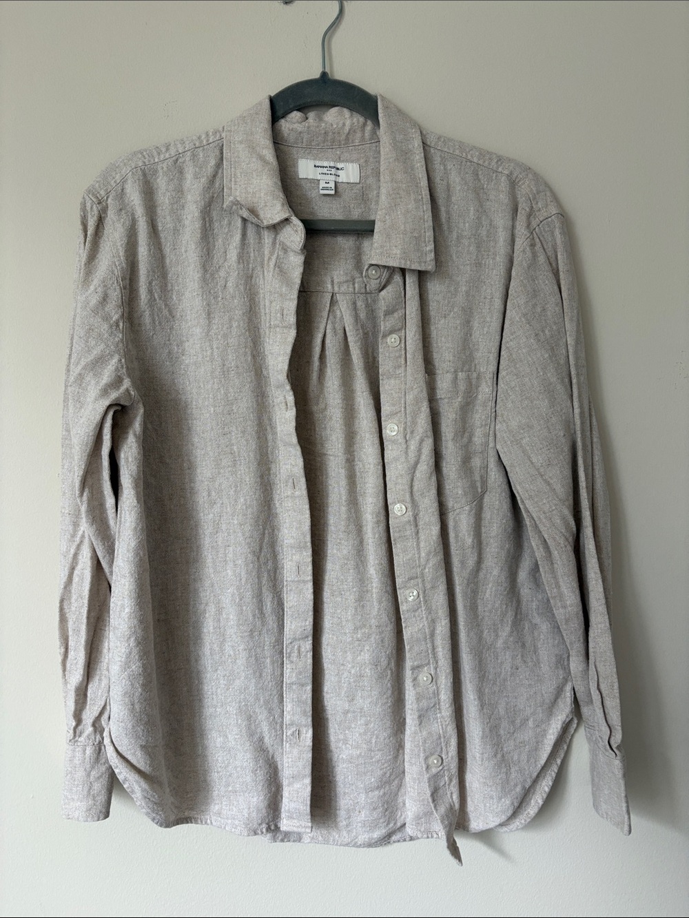 Banana Republic Natural Beige Linen-Blend Button Down Shirt